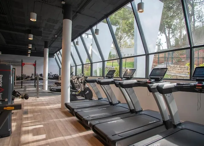 Brand New, Elegant Three Bed