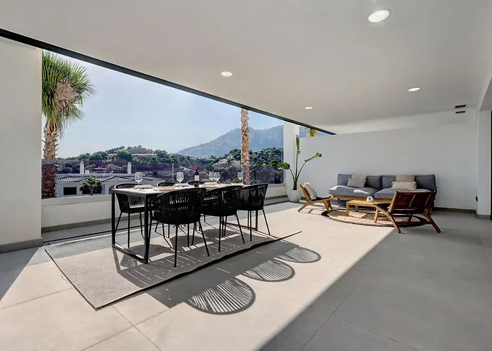 Apartamento Brand New, Elegant Three Bed Estepona