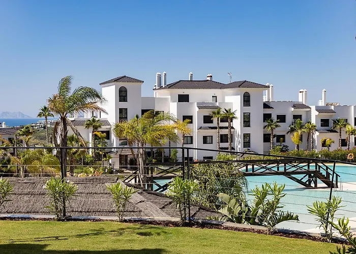 Apartamento Brand New, Elegant Three Bed *