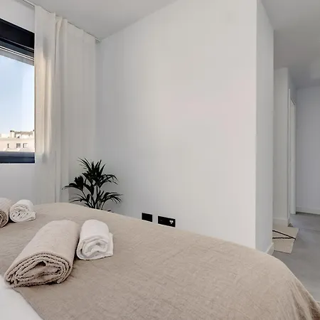 Apartamento Brand New, Elegant Three Bed