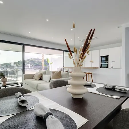 Brand New, Elegant Three Bed