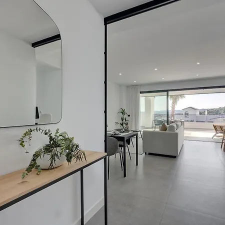 Brand New, Elegant Three Bed * Estepona